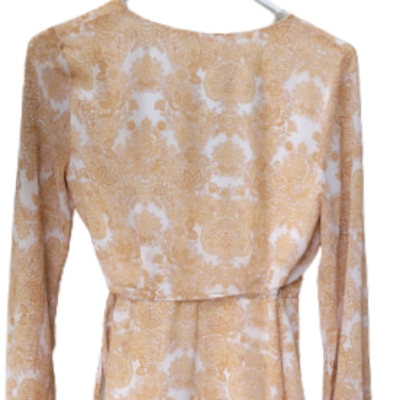 Francesca's Jun & Ivy "Cindalyn" Wrap Ruffle Dress Size XXS - Picture 5 of 12